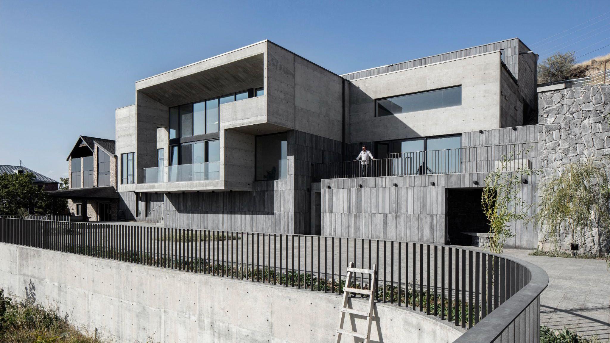 South facade of the studio and house