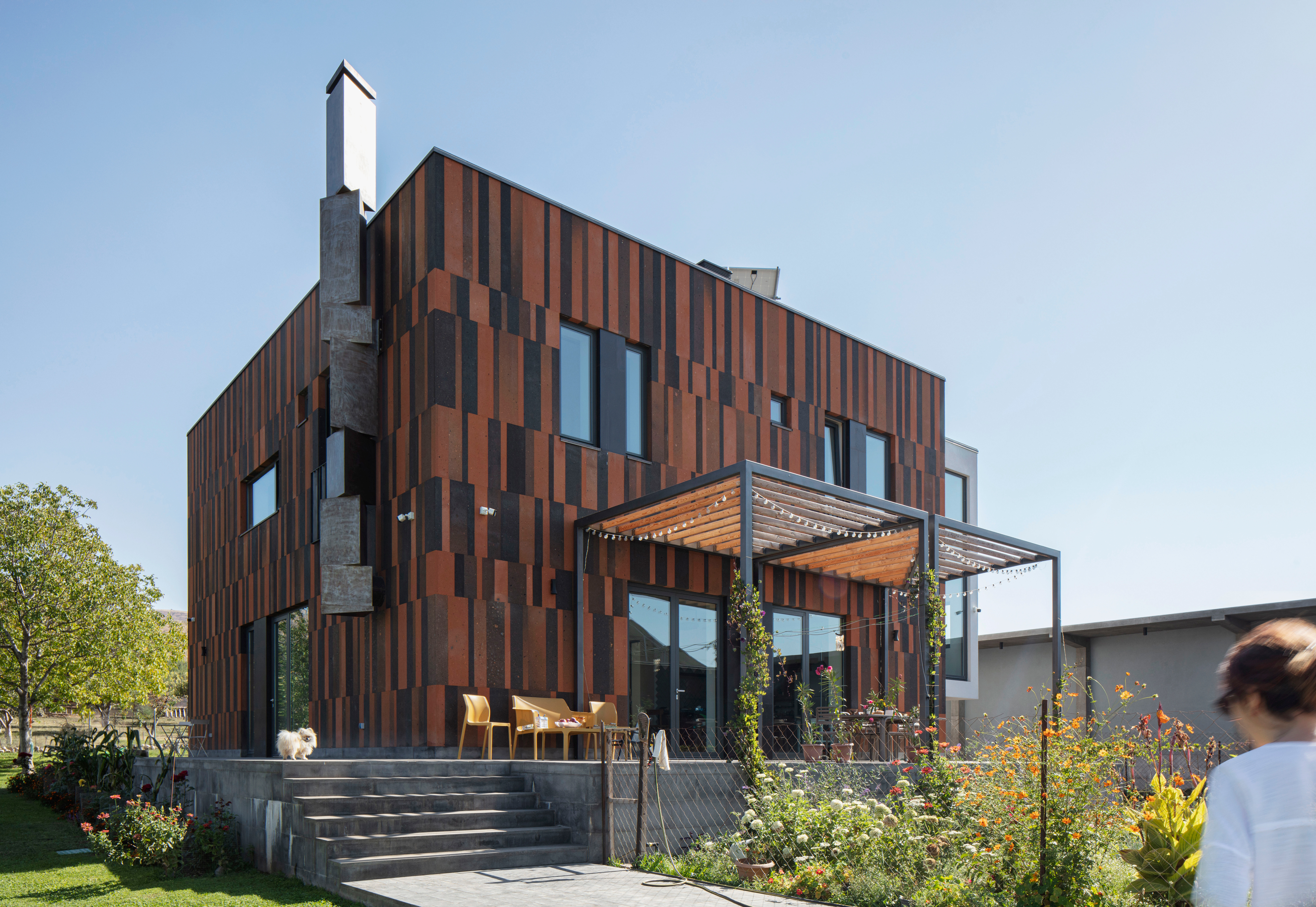 Dzoraghbyur-house_03